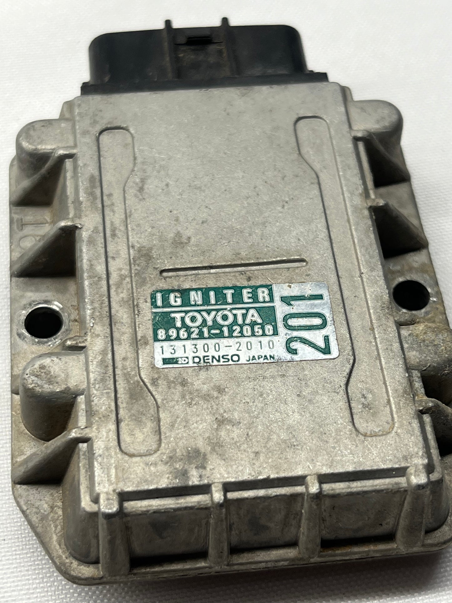 Used OEM Ignition Module 3.0 V6 3VZE - Toyota 4Runner, Pickup, T100 - 1989-1993