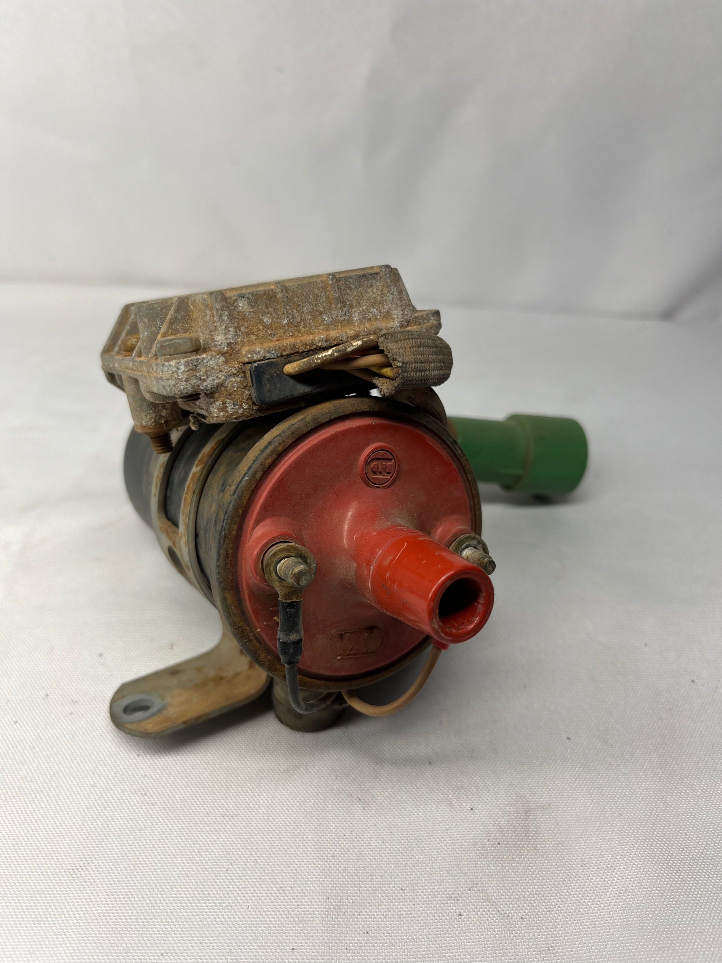 Used OEM Ignition Coil and Igniter 3.0 3VZE - Toyota 4Runner & Pickup - 1988-1989