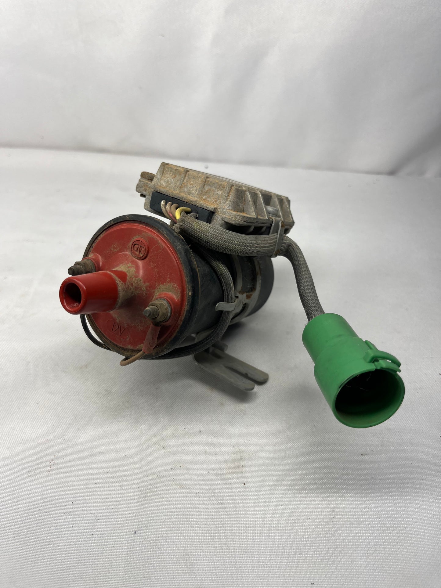 Used OEM Ignition Coil and Igniter 3.0 3VZE - Toyota 4Runner & Pickup - 1988-1989