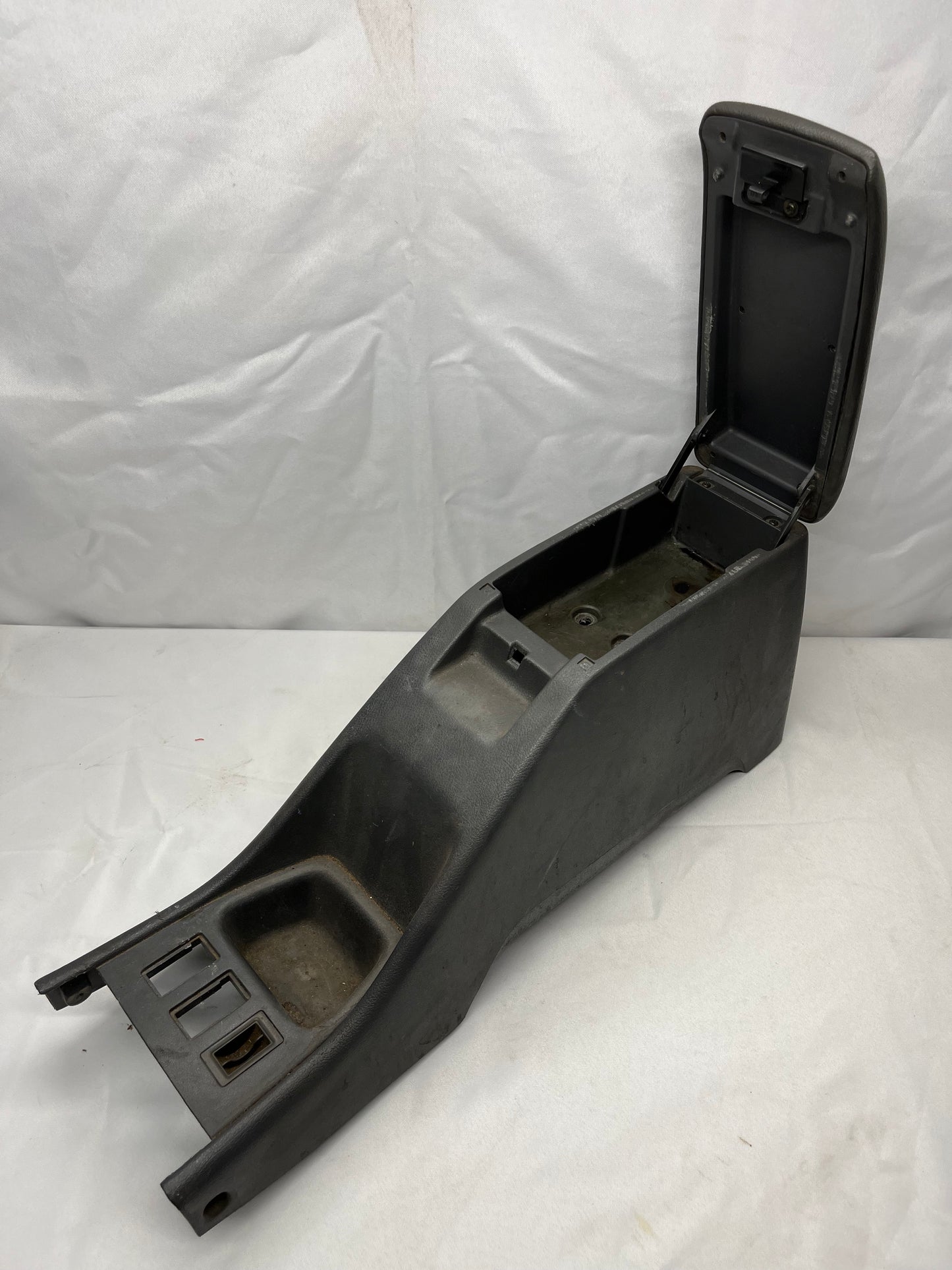 Used OEM Center Console w/ Heater - Grey - Toyota 4Runner - 1989 - 1995