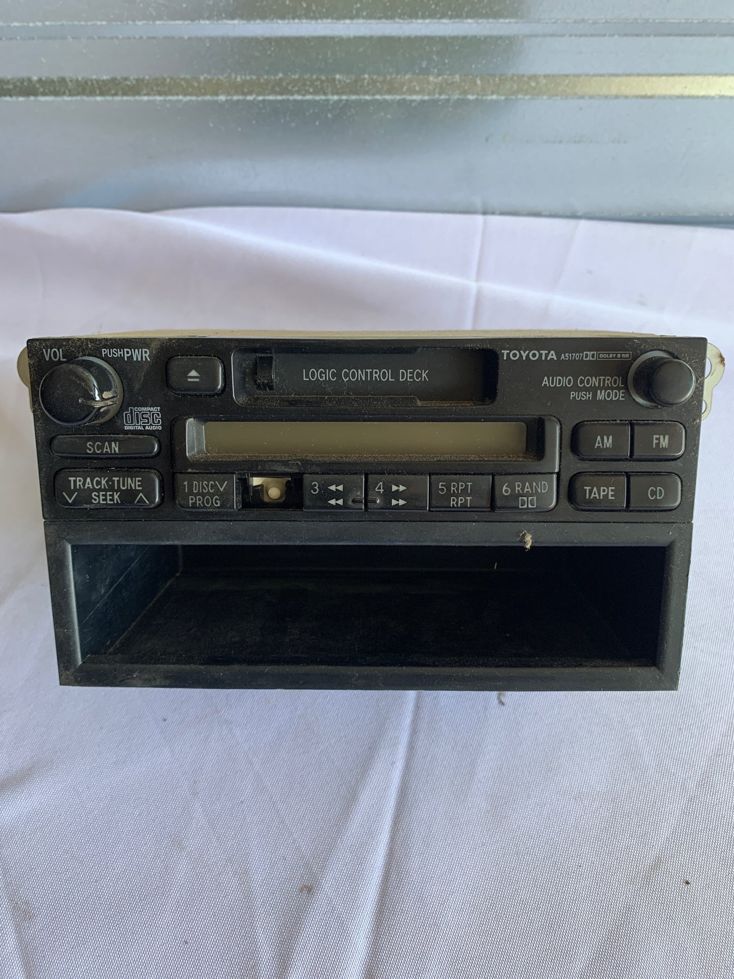 Used OEM Radio and Cassette Player - Toyota T100 1994-1998 & 4Runner 1996-2002