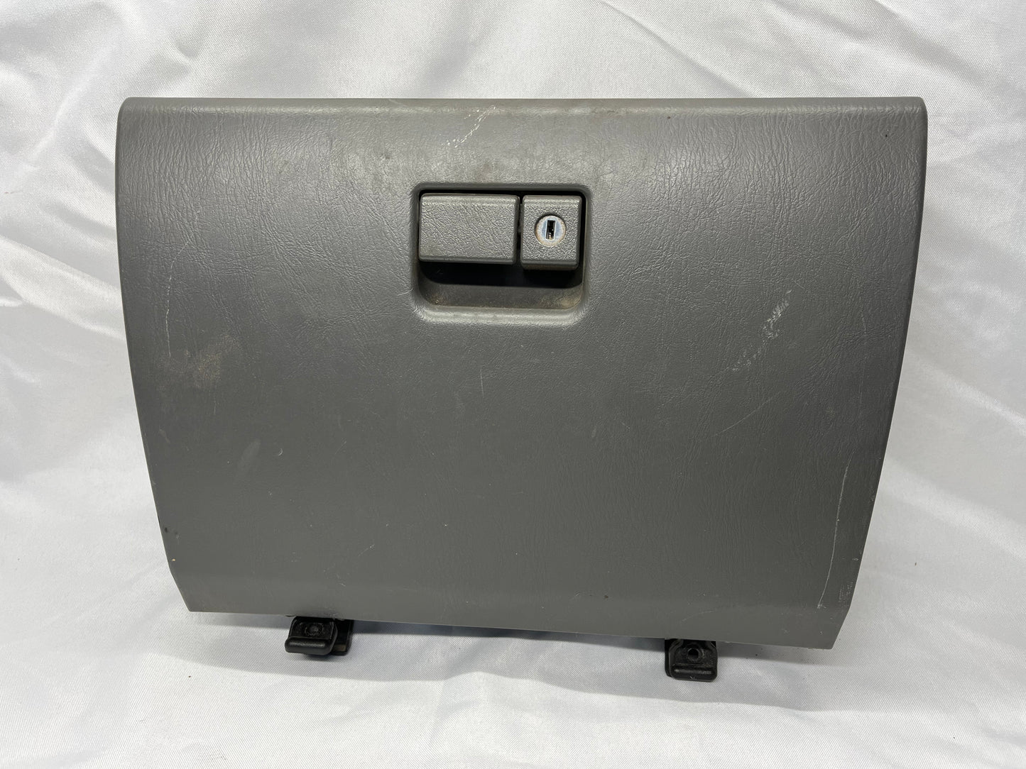 Used Glove Box w/ Lock - Grey - Toyota Tacoma & 4Runner - 1996-2004