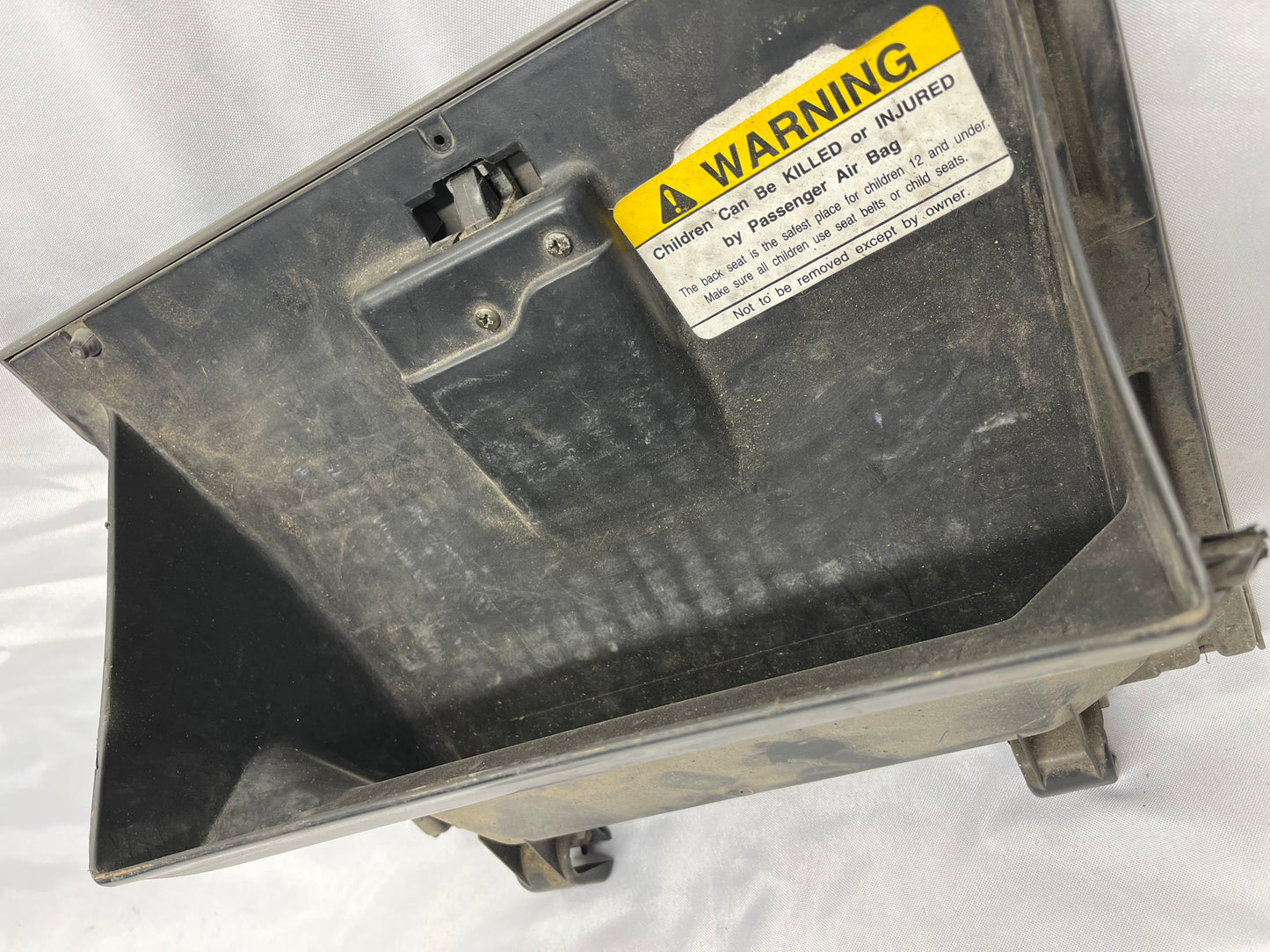 Used Glove Box w/ Lock - Grey - Toyota Tacoma & 4Runner - 1996-2004