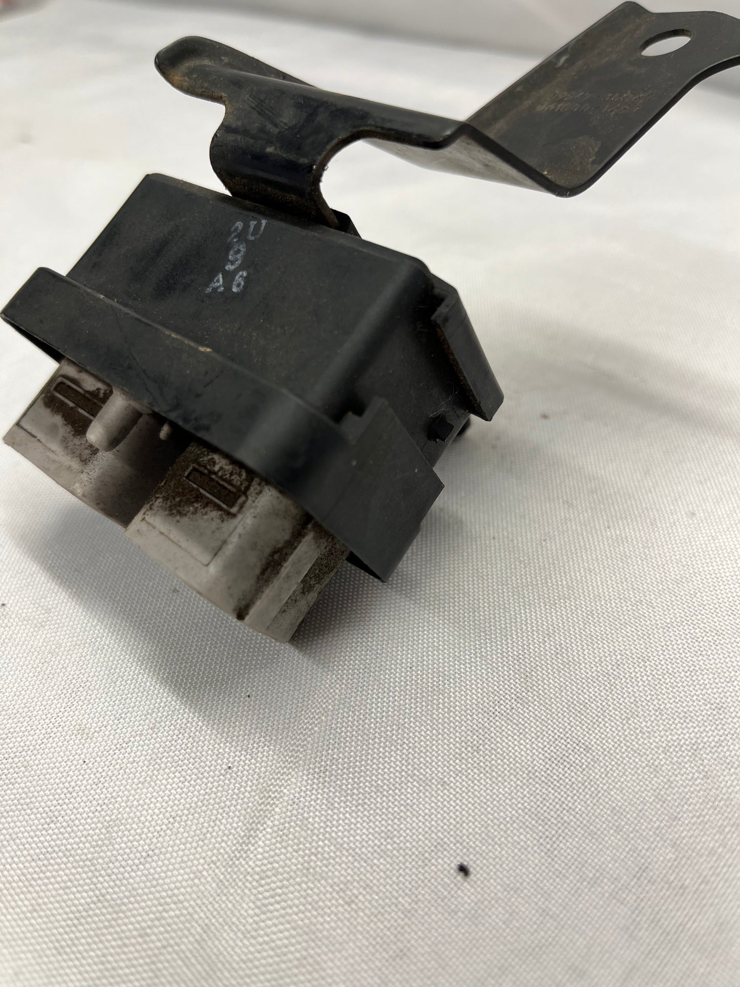 Used OEM ABS Traction Control Relay - Toyota 4Runner - 1996-2002